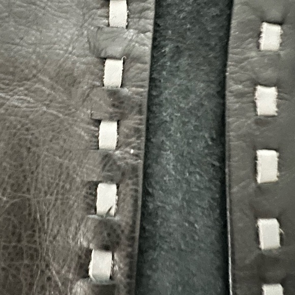 Black and Grey Men’s real leather custom vest size large - Picture 3 of 3